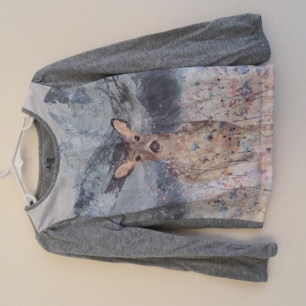 Gap Deet Long Sleeved Tee